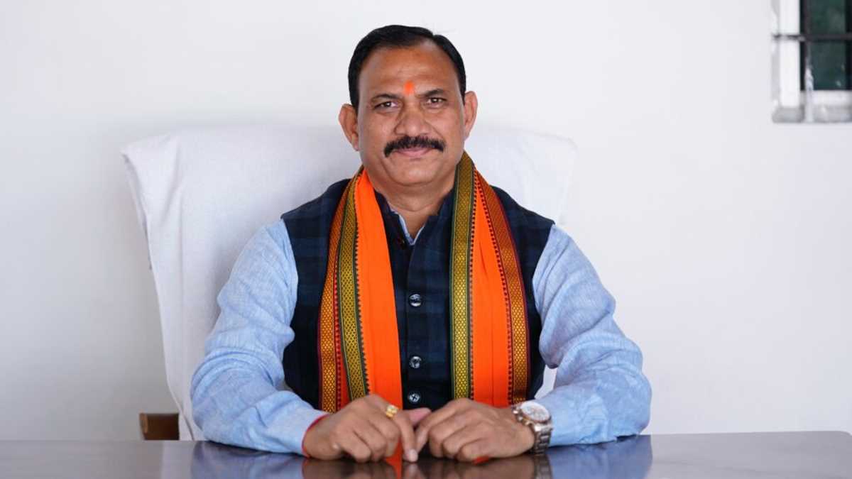 जनता की सहानुभूति पाने के लिए ड्रामा कर रहे हैं अरविंद केजरीवाल : श्याम बिहारी जायसवाल